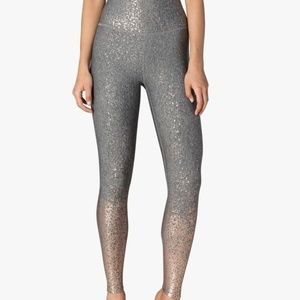 Beyond Yoga Alloy Ombre leggings (rose gold)